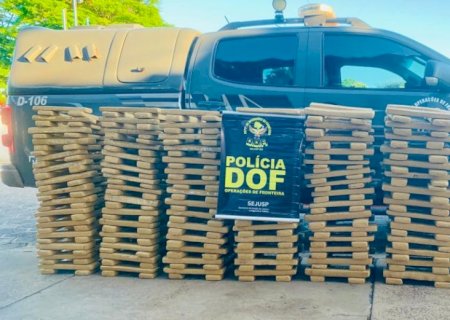Veículo roubado que seguia para o Paraná com mais de 300 quilos de maconha é recuperado pelo DOF