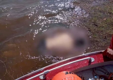 Corpo de rapaz que caiu em rio enquanto tirava fotos é encontrado.