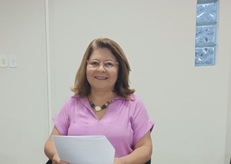 VEREADORA IVONETE NOVAMENTE PLEITEOU PROFESSOR DE EDUCAÇÃO FÍSICA PARA REALIZAR AULAS DE GINÁSTICA NAS GLEBAS