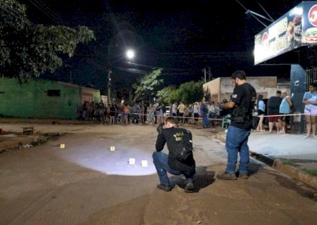 Morto com mais de 10 tiros já foi investigado por execução de 'Bocão'.