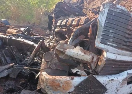 Caminhão cai em ribanceira na Serra de Maracaju e deixa uma vitima fatal e outra com ferimentos.