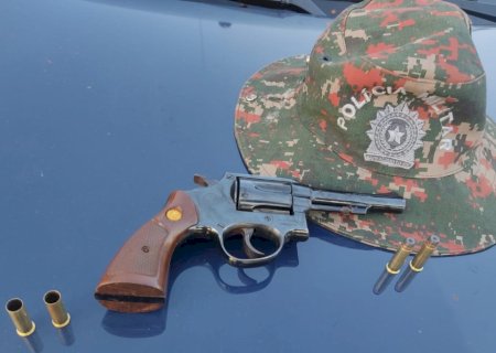 Durante Operação Piracema, Polícia Militar Ambiental prende homem por porte ilegal de arma de fogo