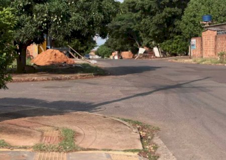 Homem é morto com tiro na cabeça e dois são presos em posto de saúde