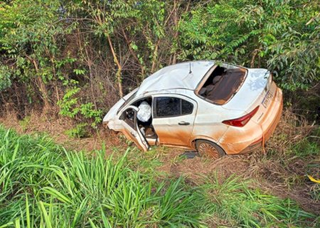 Motorista perde o controle e capota veículo na MS-395 entre Bataguassu e Brasilândia