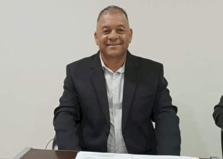 VEREADOR ZÉ PICARETA DESEJA MANUTENÇÃO DE ILUMINACÃO PÚBLICA  NA GLEBA OURO VERDE