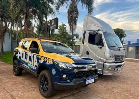 Polícia Militar Rodoviária recupera caminhão roubado no estado de Tocantins e prende indivíduo por receptação