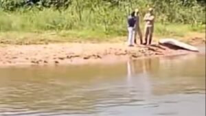 Adolescente, de 15 anos, morre afogado quando nadava com amigos em rio