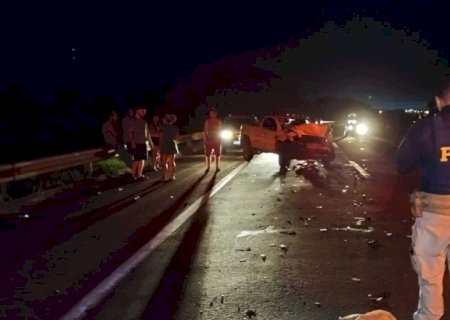 Motociclista fica ferido após acidente com carro na BR-163; motorista fugiu do local