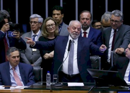 Lula destaca “fotografia histórica” da reforma tributária