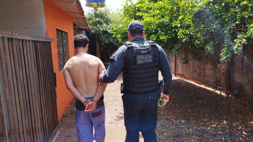 PM prende homem acusado de estuprar esposa e esfaquear vizinho em Dourados