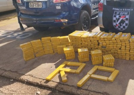 PM apreende grande quantidade de maconha dois homens são presos