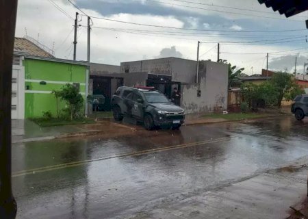 Ladrão é morto após sequestrar e torturar 3 homens