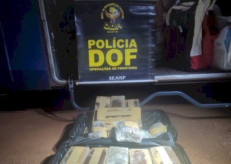 Mulher que seguia com droga para São Paulo é presa pelo DOF