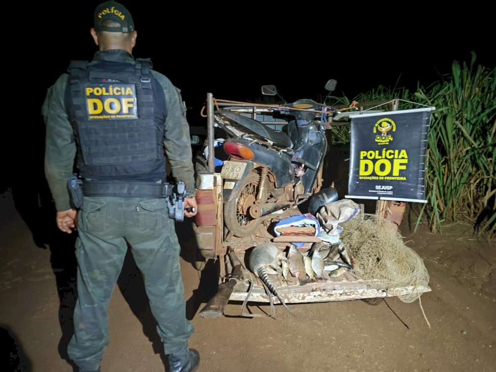 Homem foragido da Justiça e com arma de fogo ilegal é preso pelo DOF