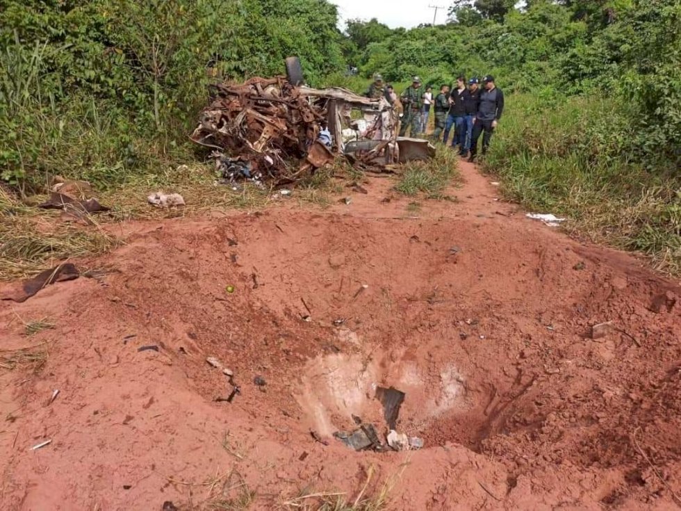 Três pessoas morrem após caminhonete carregada com droga \'explodir\' no Paraguai