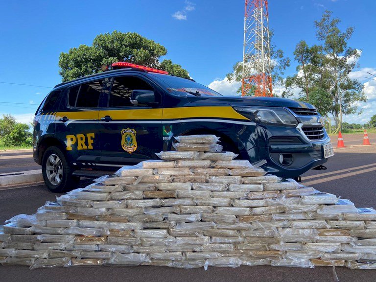 PRF apreende 201 Kg de cocaína