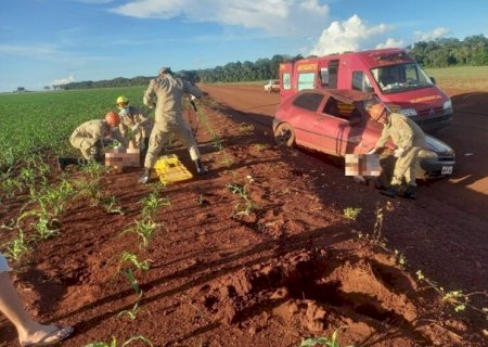 Homem capota veículo em estrada vicinal e morre na véspera de completar 61 anos