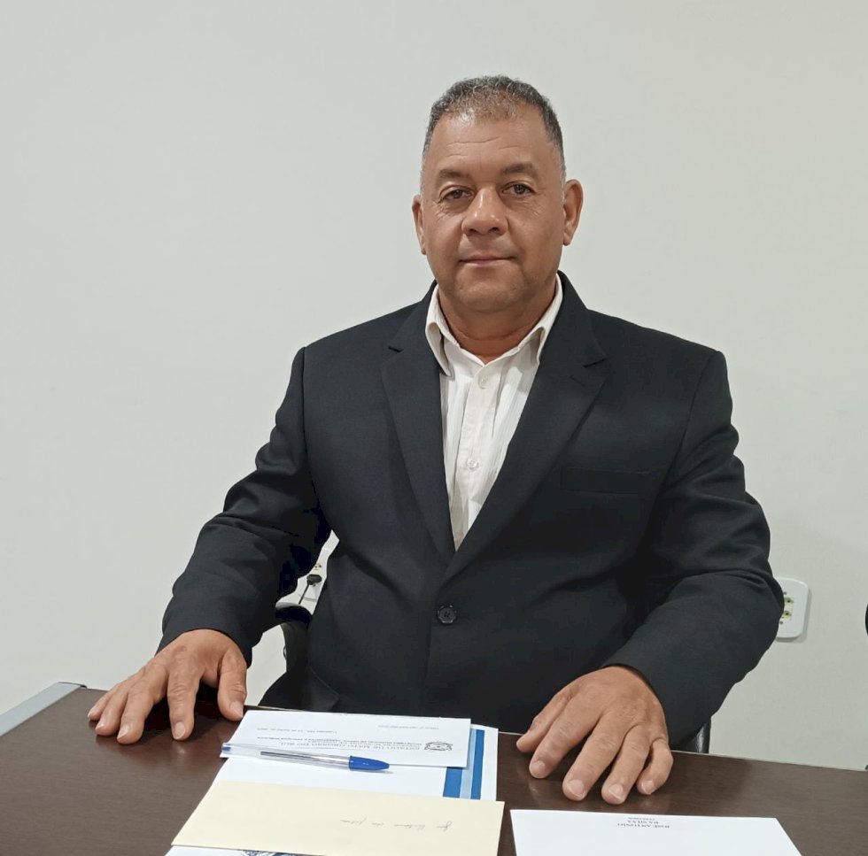 Zé Picareta novamente reivindica manutenção e revitalização de quadra esportiva na Gleba Ouro Verde