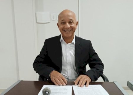 Vereador Gerson da Saúde sugeriu a implantação de um pátio para estacionamento de caminhões e carretas