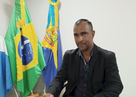Jair do Triguenã solicitou a realização de asfalto em ruas do bairro Itapoã