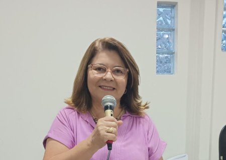 Vereadora Ivonete quer instalação de semáforos em cruzamentos e “quebra-molas” no bairro Vitória.