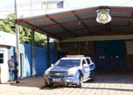 Confronto com a PM termina com bandido morto após tentativa de arremesso de celulares para a Máxima