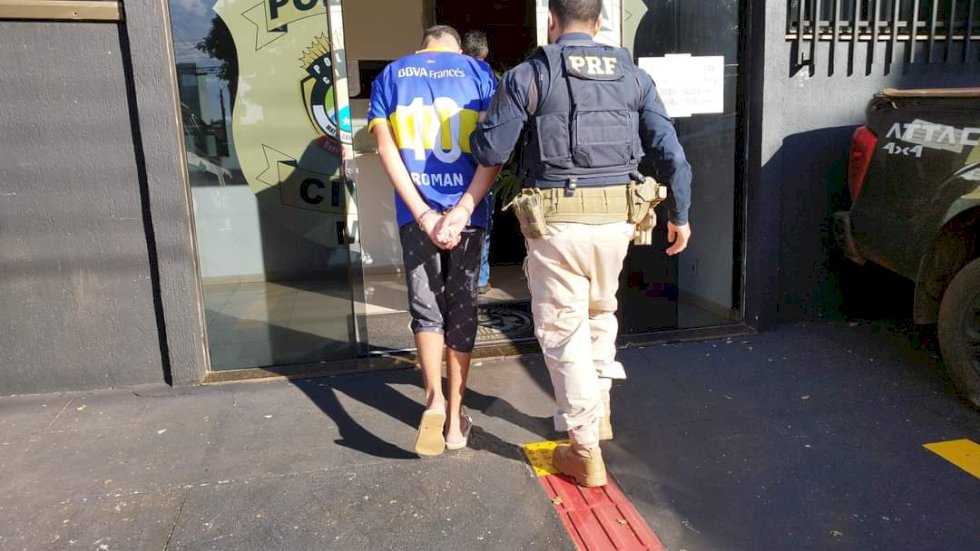 SIG e PRF idenfica ladrões de caminhonete em Dourados