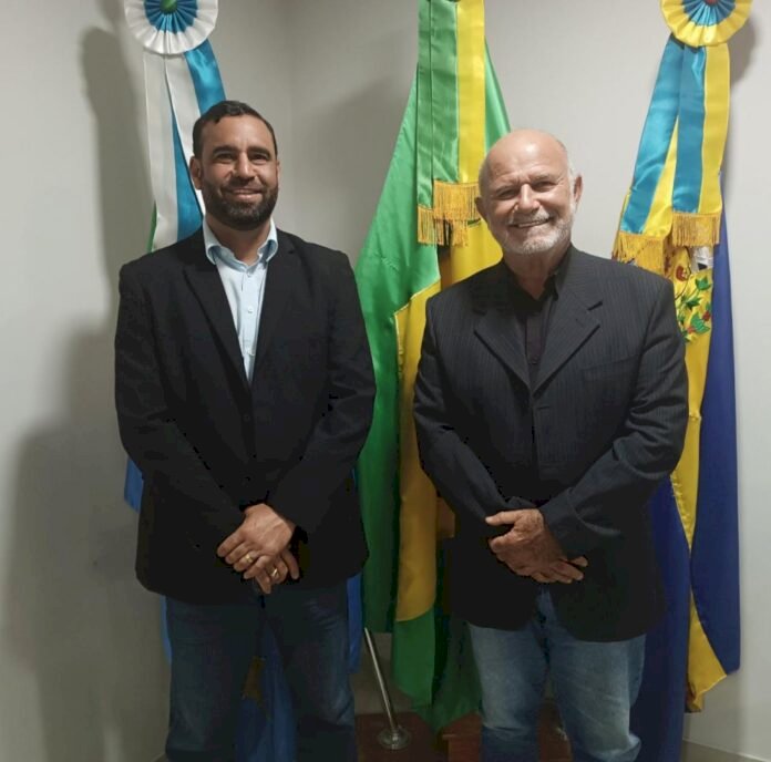 Vereadores cobram esclarecimentos sobre doação de lote à empresa JChagas alimentos Ltda