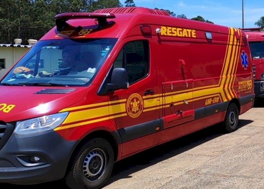 Jovem cai de telhado ao tentar recuperar pipa e é socorrido em estado grave em Nova Andradina