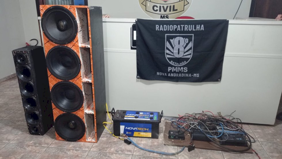 Polícia Militar prende três homens por Perturbação do Trabalho ou do Sossego Alheio em Nova Andradina