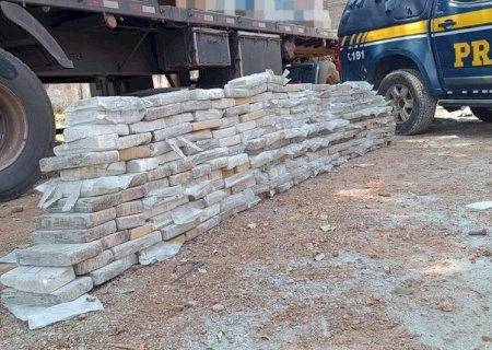 PRF apreende 298 Kg de cocaína