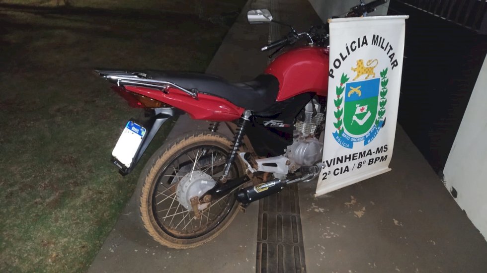 Ivinhema -Polícia Militar prende jovem por dirigir em alta velocidade gerando perigo de dano