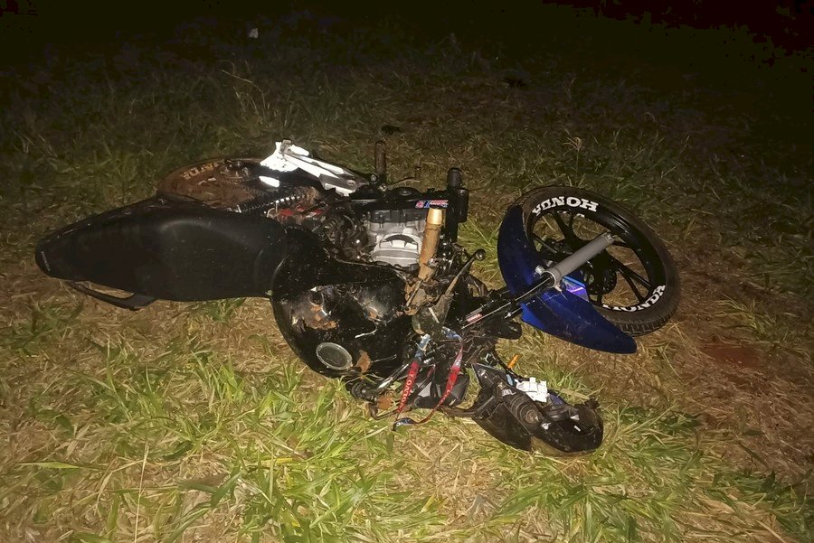 Motociclista fica ferido em colisão com carro na MS-473, entre Nova Andradina e Taquarussu