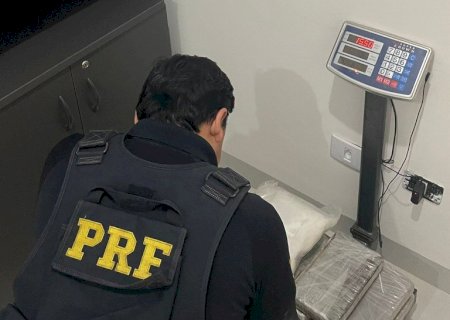PRF apreende 15 Kg de cocaína