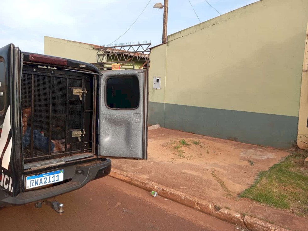 Homem mata a esposa, alega que ela teria se matado e acaba preso pela Polícia Civil em Ponta Porã