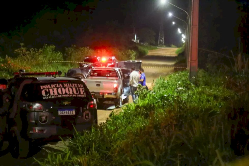 Suspeitos de roubar Hilux são mortos durante tentativa de fuga