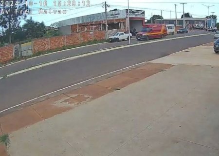 Jovem sofre fratura craniana e tem parte da orelha dilacerada em acidente