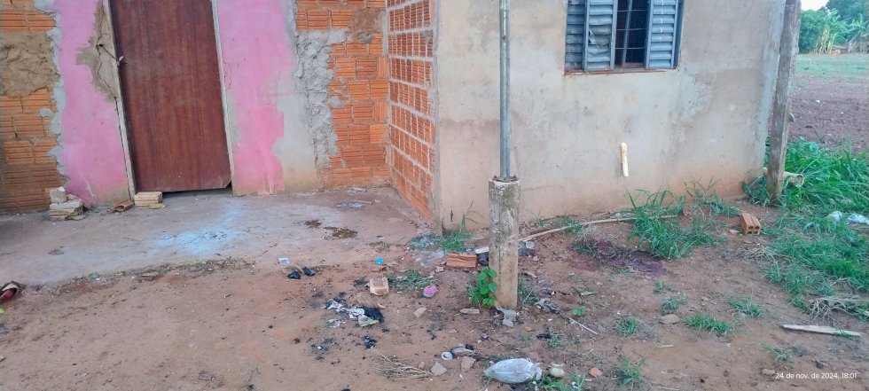 Angélica - Jovem sofre tentativa de homicídio por esfaqueamento e pauladas