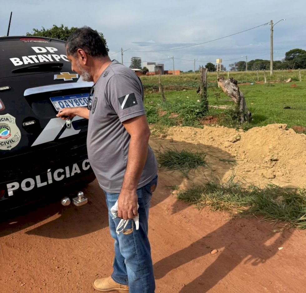 Batayporã -   Polícia Civil prende em flagrante indivíduo de 25 anos por furto de jóias e recupera aproximadamente vinte e cinco mil reais