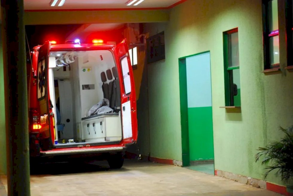 Criança de 9 anos morre após ser atropelada por carro