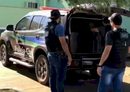 Homem fica em estado grave após ser esfaqueado pela esposa durante discussão
