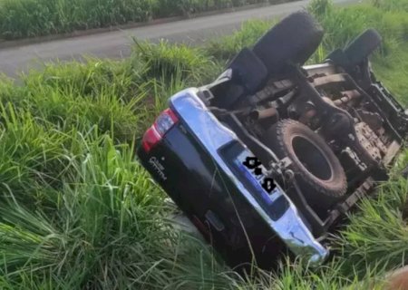 Veículo capota no trecho da rodovia MS-134, entre Nova Andradina e Batayporã