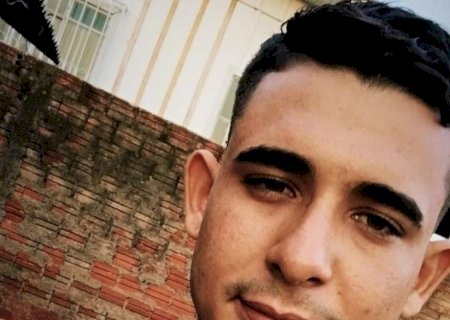 Itaquiraí - Jovem morre após acidente e carro é encontrado em plantação de soja