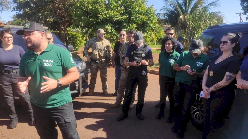 Polícia Civil e MAPA deflagram operação “OPATE” e prendem três pessoas por irregularidades em alimentos e agrotóxicos em Deodápolis