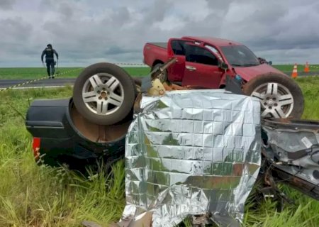 Acidente na MS 306 deixa uma pessoa morta e duas gravemente feridas