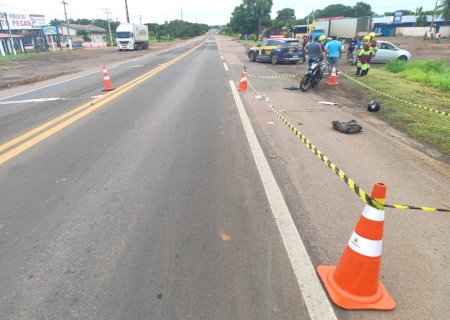 Motociclista morre após ser atingido por van na BR-163
