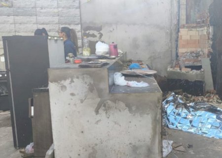 Adolescente morre ao ser atingido por estrutura de churrasqueira