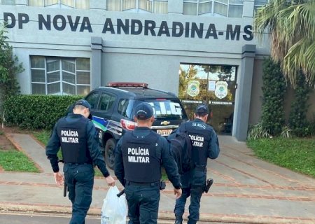 Polícia Militar prende mulher em flagrante por furto durante a Operação Boas Festas.