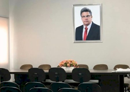 Câmara Municipal de Ivinhema inaugura o Plenarinho “Junior do Posto”