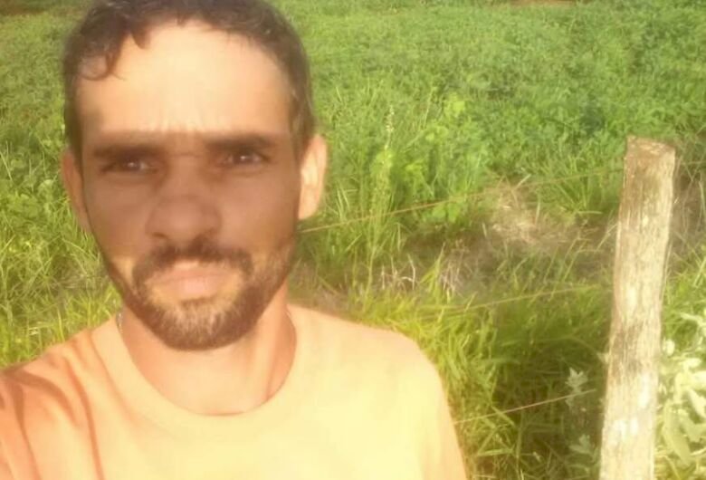 Homem morre atropelado na MS-450; motorista foge sem prestar socorro